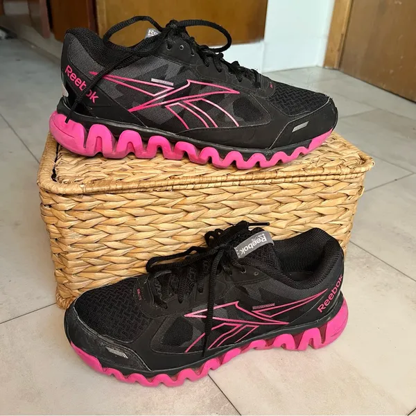 Reebok ZigLite Womens Black And Pink‎ Athletic Running Shoes Sz 9.5 us - Image 9