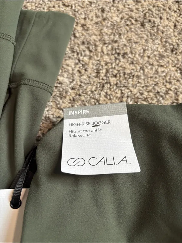 CALIA by Carrie Underwood Joggers size medium NWT - Image 4