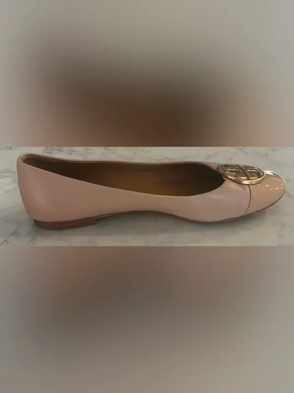 Tory Burch Blush Nude Leather Ballet Flats with Gold Logo Size 6 - Image 13