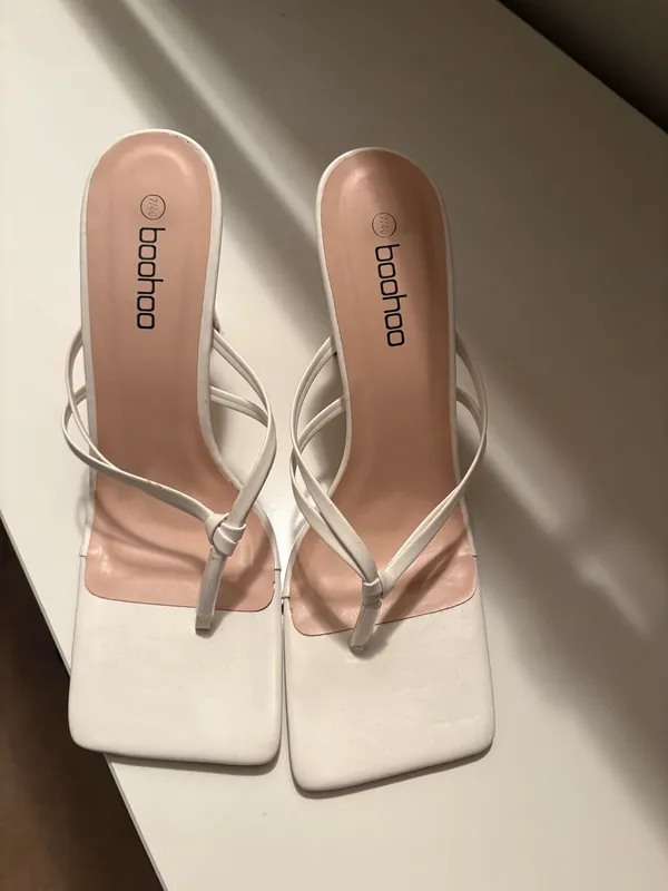 White sandal heels Boohoo - Image 2
