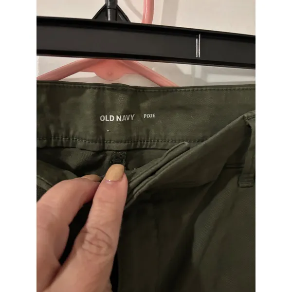 Old Navy Pixie Mid-Rise Cropped Chino Olive Green Dress Casual Utility‎ Sz 12 - Image 2