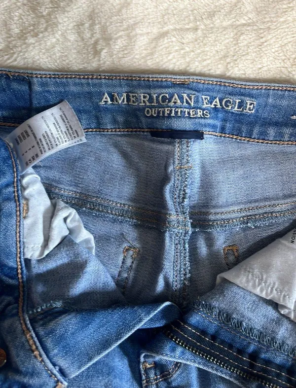 American Eagle High-Rise Ripped Jeans - Image 2