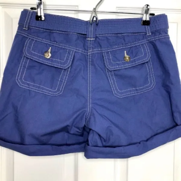 Tommy Hilfiger Vintage Y2K Cuffed Shorts size 6 - Image 9