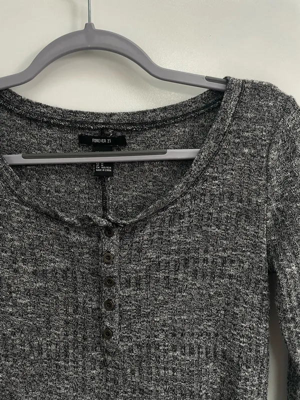 Forever 21 Long Sleeve Top - Image 2