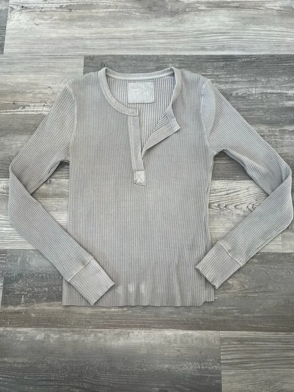 Aerie Fireside Long Sleeve Henley T-Shirt in Island Sand - Image 2