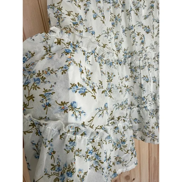 NWT Lulus So True White Floral Print Tiered Short Sleeve Mini Dress Casual Sz S - Image 6
