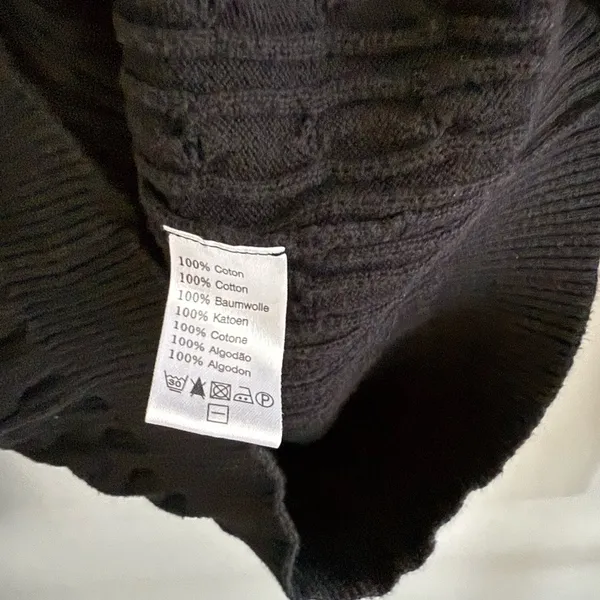 Lacoste Women's Black Cable Knit Crew Neck Sweater - Image 4