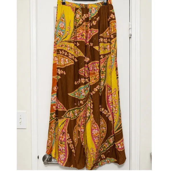 Haute Hippie Style Floral Paisley Print Wide Leg Pants Medium Wooden Bead Tie - Image 5