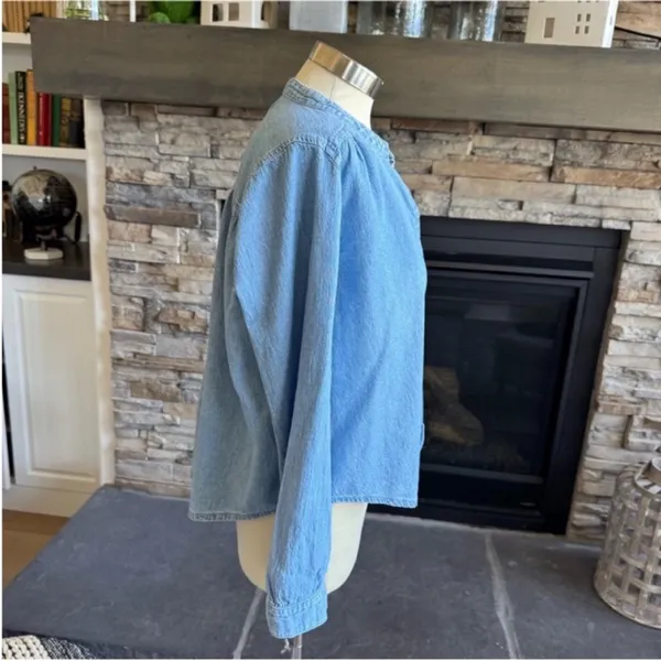 Madewell Sky Blue Button Down Shirt - Image 11