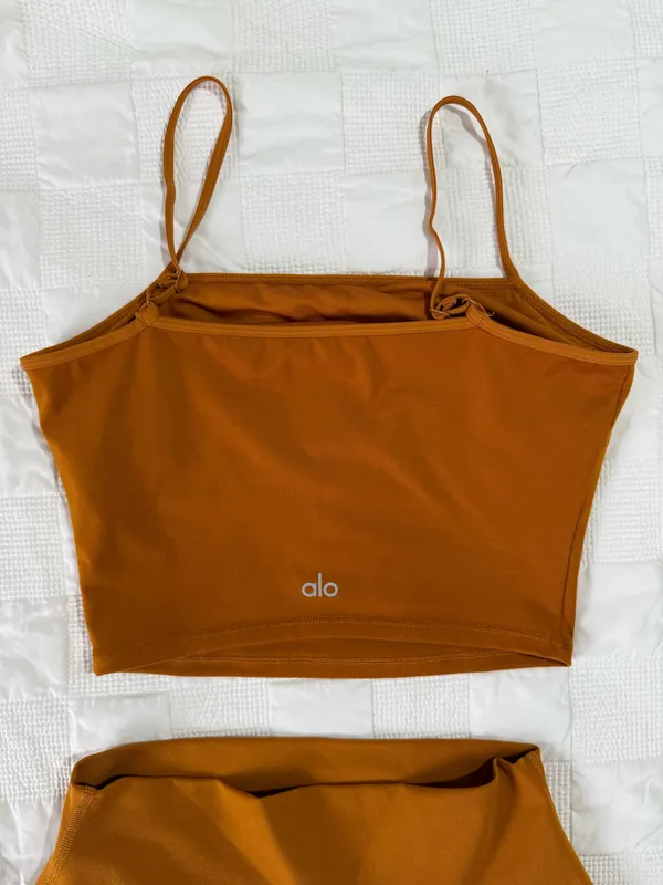 Alo Yoga Bronzed set - Small - Image 2