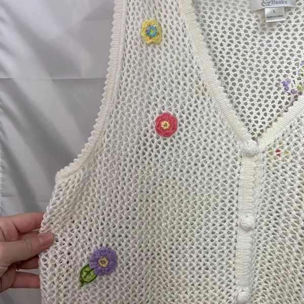 Vintage Christopher & Banks cream crocheted button butterfly floral sweater vest - Image 2