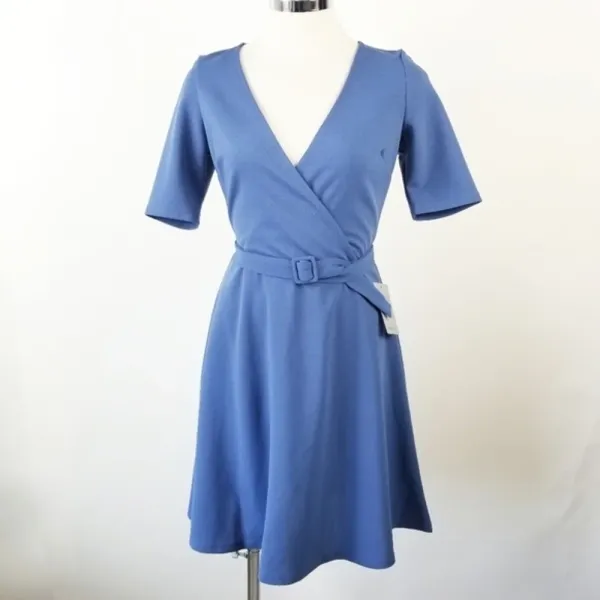 THE VANITY ROOM Short Sleeve Surplice‎ Belted Dress - Image 3