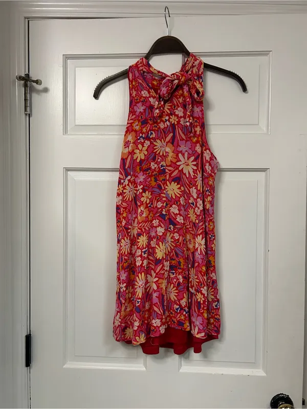 ANDRÉE BY UNIT Red & Pink Floral Tie-Neck Dress - Image 2