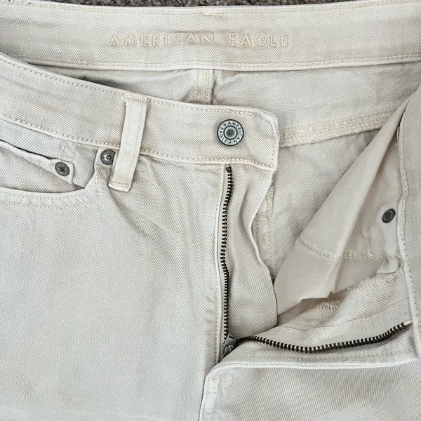 American Eagle White Jean - Image 2