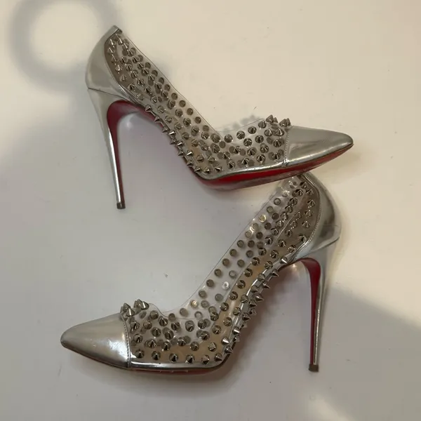 Christian Louboutin Metallic Silver Gloss Clear PVC Spike Me 100 Pumps Size 39 - Image 9