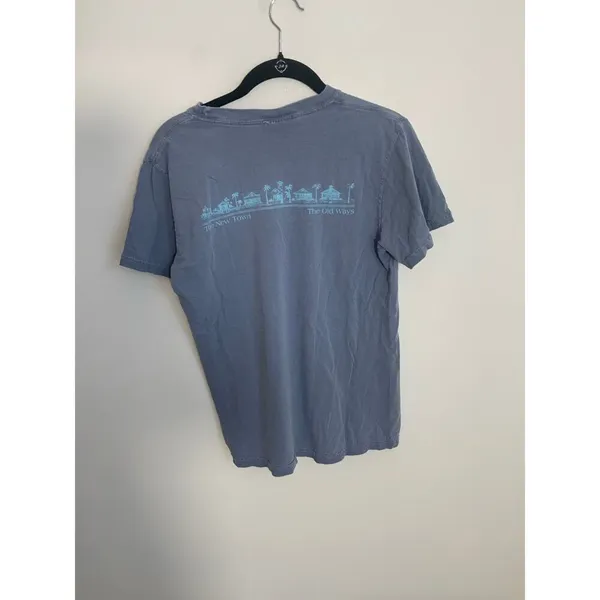 Seaside Comfort Colors Tshirt size small - Image 3