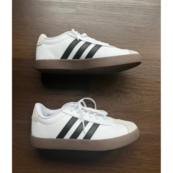 NWOT Adidas VL Court 3.0 White Black Gum Sole Sneakers Mens 7 Womens 8.5 - Image 2
