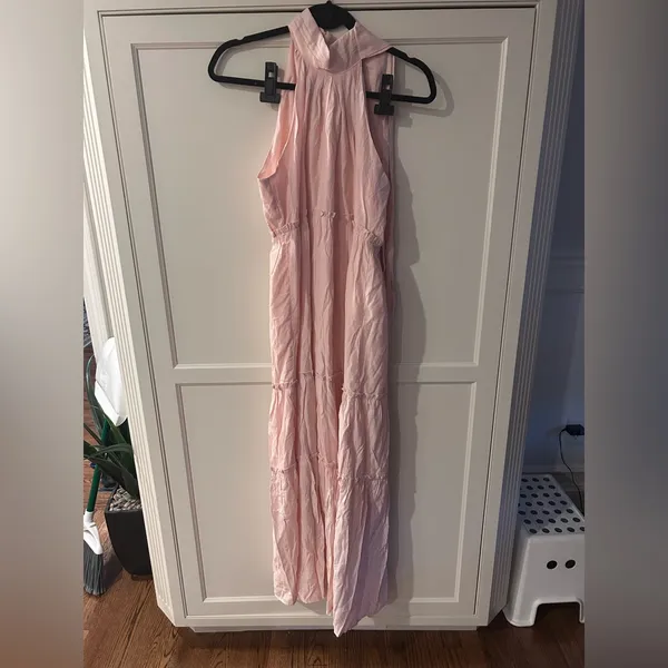 Zesica, NWT Chic Blush Halter Maxi Dress, M Pink Size M - Image 4