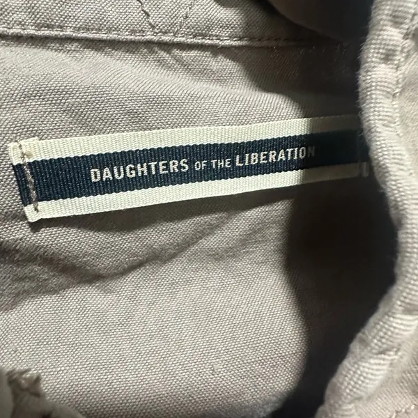 Anthropologie Daughters of the Liberation Tan Anorak Utility Jacket size 6 EUC - Image 4