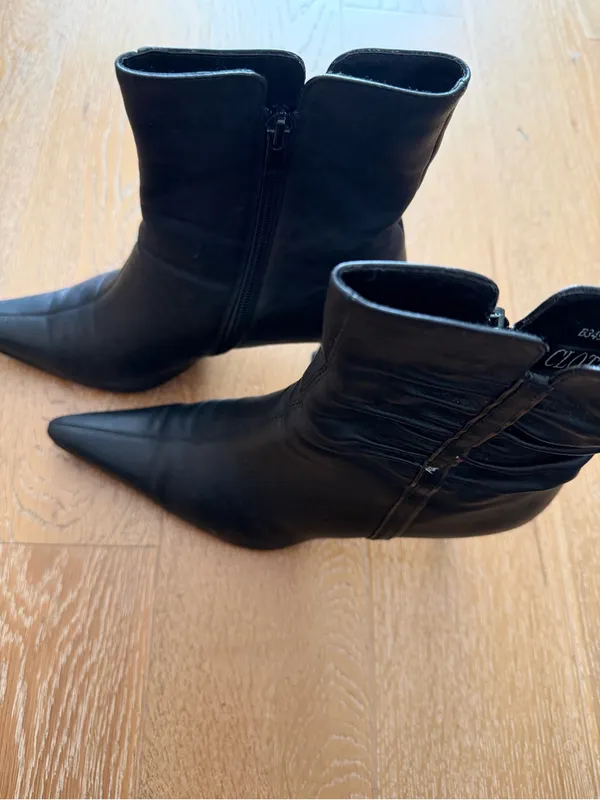 Women's Black Leather Pointed - Image 4
