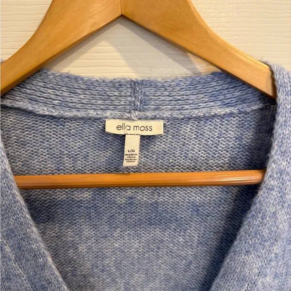 Ella Moss Heathered Light Blue V-Neck Button Front Cardigan - Image 2