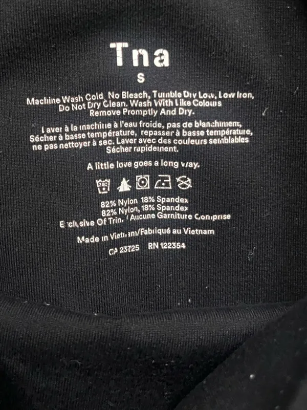 Aritzia Tna Black Active Spandex Bike Shorts Workout Yoga Pilates Running Size S - Image 4
