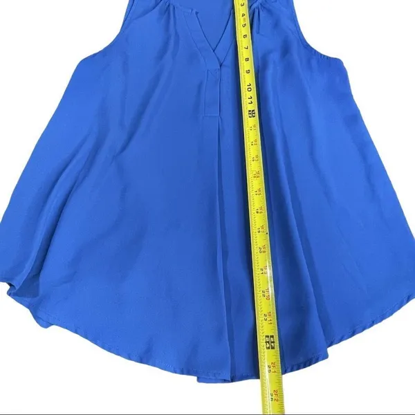 ✨ Lush Womens Sleeveless V Neck Royal Blue Top✨ - Image 5
