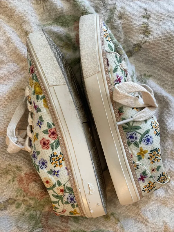 Toms sneakers floral design shoes size 7.5 women’s spring - Image 12