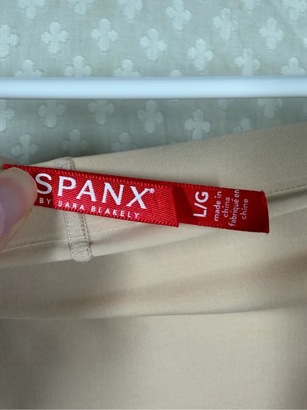Spanx Nude High‎ Waist Shaping Shorts - Image 4