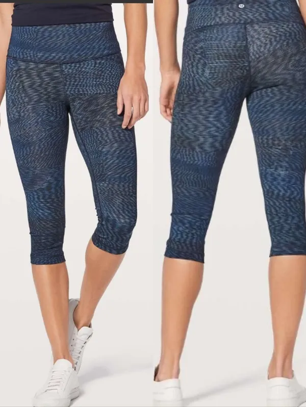 {8} Lululemon Wunder Under Hi-Rise 1/2 Tight Crop Legging Linear Flux Battleship - Image 2