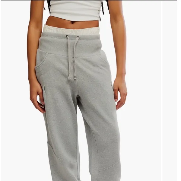 NWT FREE PEOPLE |‎ FP Movement Day Off Pants Joggers Heather Grey Sz L - Image 7