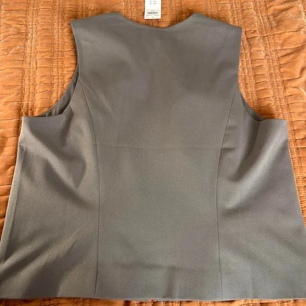 Abercrombie & fitch taupe zippered vest large - Image 5