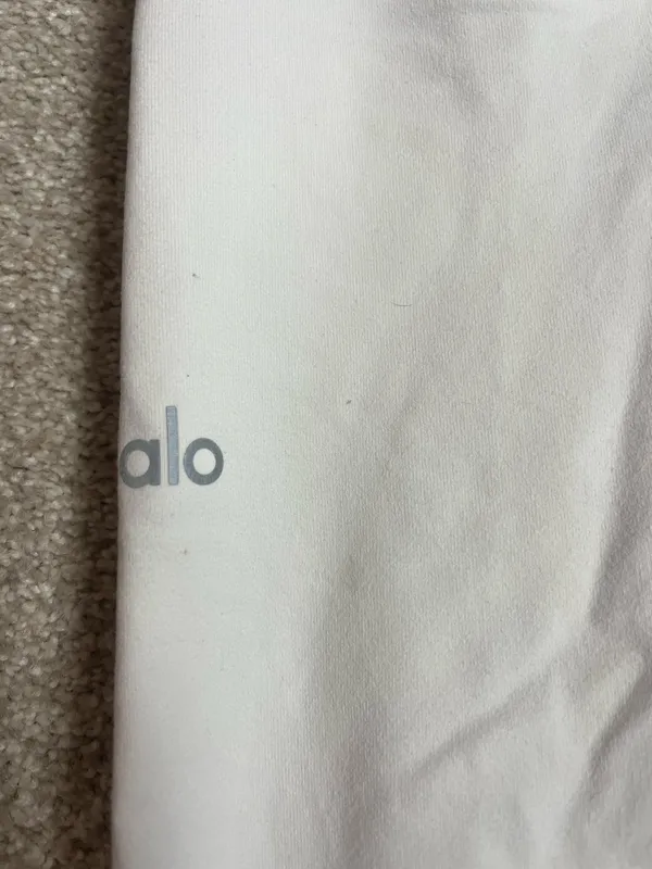 Alo Yoga Leggings - Image 4