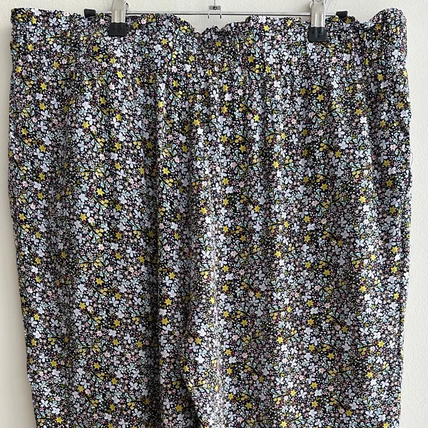 LOFT Paperbag Waist Cropped Flowy Floral Print Pants, Black/Multi, Size Large - Image 15