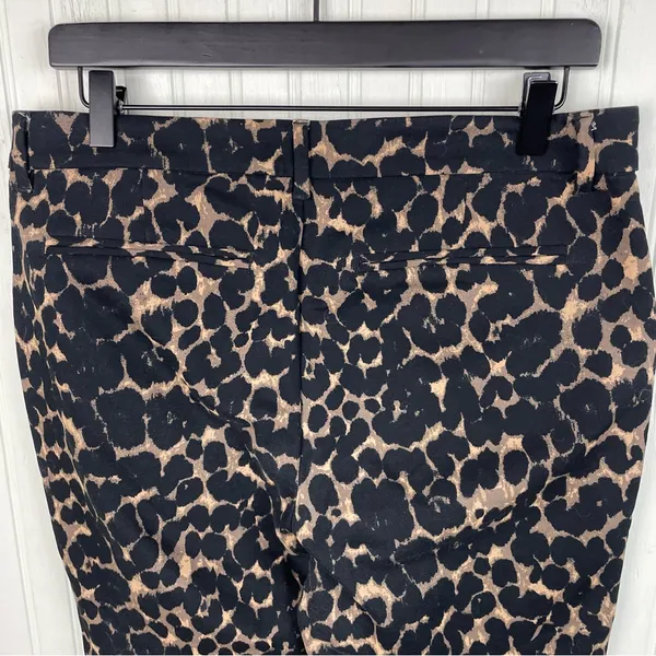 Old Navy Relaxed Mid-Rise Harper Trousers Stovepipe Pants Size 6 Leopard Print - Image 5