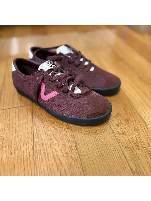 Size 8.0 Men’s US Vans Burgundy Suede Low-Top Sneakers with Pink Accent , 9.5 W - Image 3
