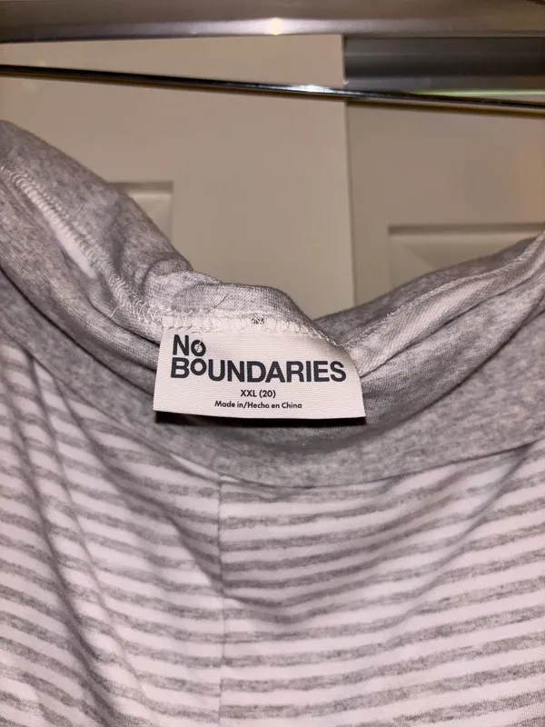 No Boundaries Fold over pants - Image 2