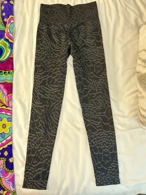 Gymshark Adapt Seamless Leggings - Image 3