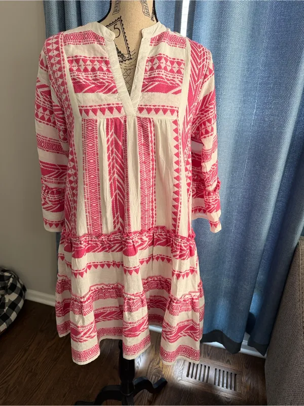 THML Pink & White Embroidered Tiered V-Neck Dress size-S - Image 3