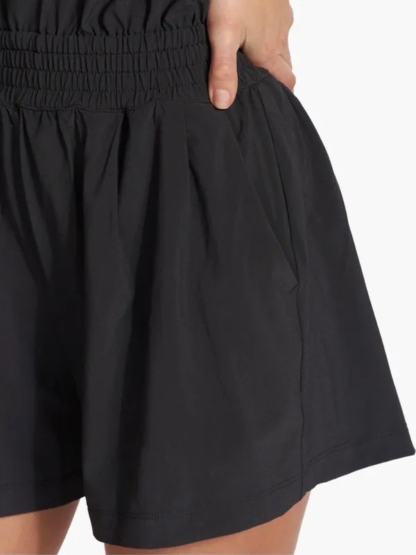 Vuori Villa Romper Small Black Short Sleeve Utility Athleisure Outdoors Lounge - Image 5