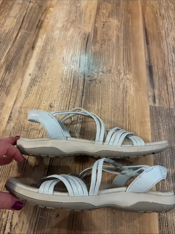 Skechers Reggae Light Blue Strappy Sandals - Size 9 - Image 2