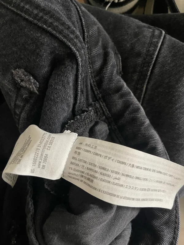 Abercrombie & Fitch The 80’s Mom High Rise Black Jeans - Image 6