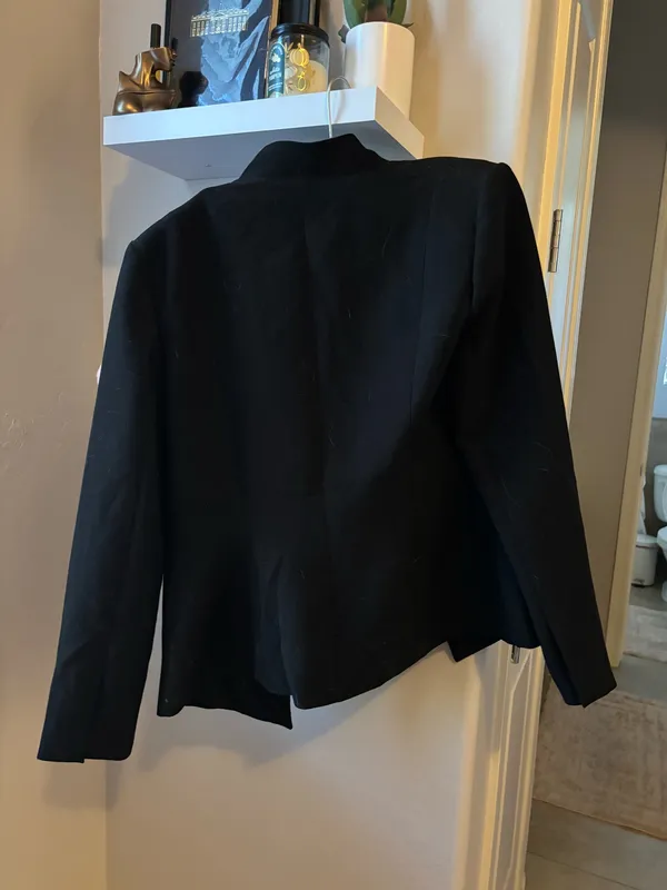 White House Black Market Blazer Black - Image 2