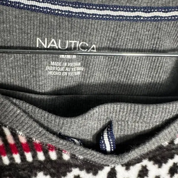 P55. Nautica multicoloured long sleeve Pyjama set - Image 2