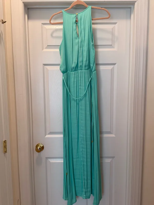 Jennifer Lopez Mint Green Sleeveless Dress with Front Keyhole - Image 2