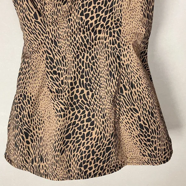 Guess Wrap Top Animal Print‎ Women Small Brown Black Leopard Sleeveless Blouse - Image 7
