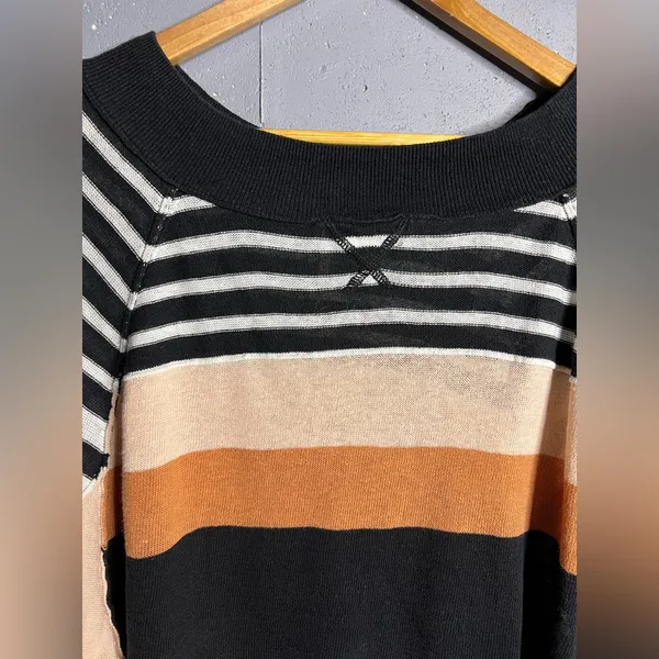 “FREE PEOPLE” Block Party Striped Crop PullOver. Size Small - Image 4