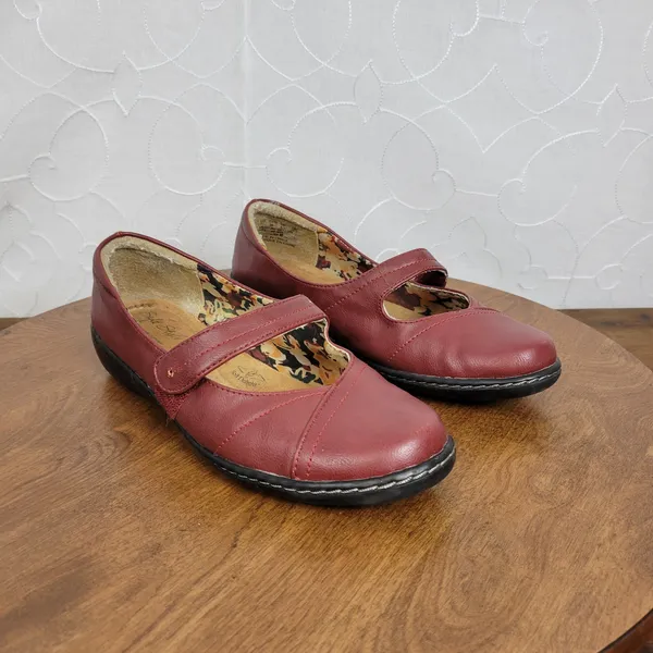 Soft Style Womens Shoes Size‎ 7 Red Mary Janes Round Toe Strap Closure Flat - Image 2