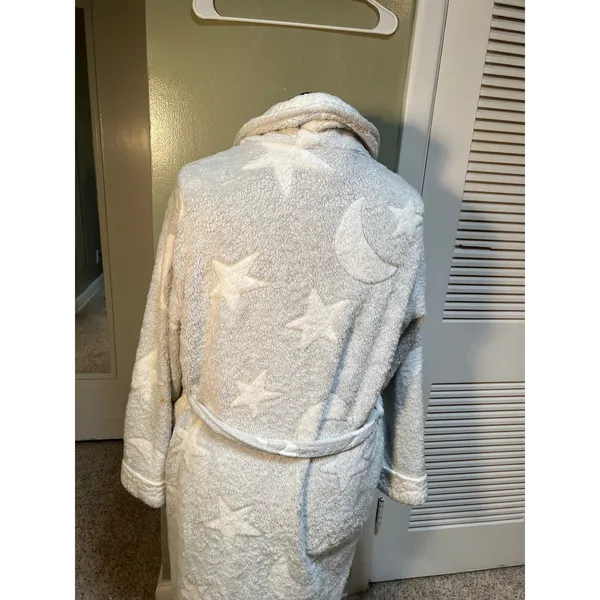 Secret Treasures Women's Sz XL 16-18 Plush Robe Light Gray White Moon Star Print - Image 9