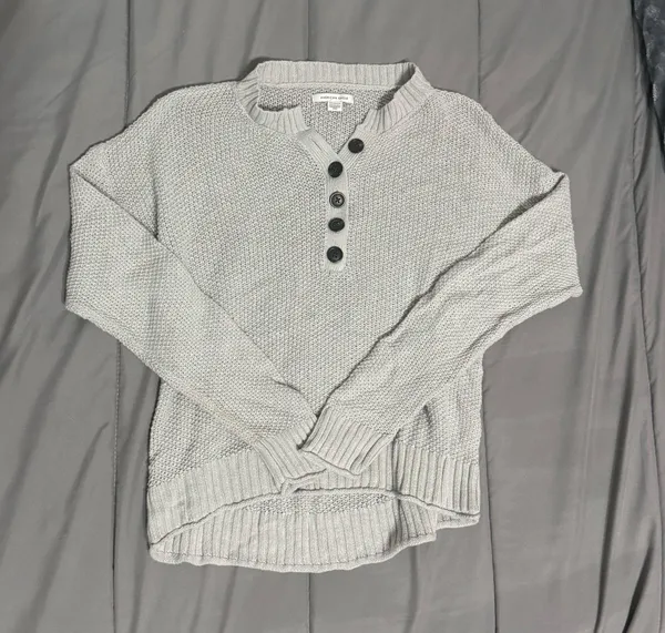 American Eagle Sweater - Image 2